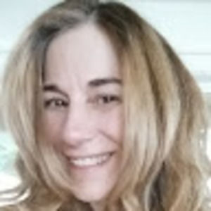 Meet your Posher, Eva